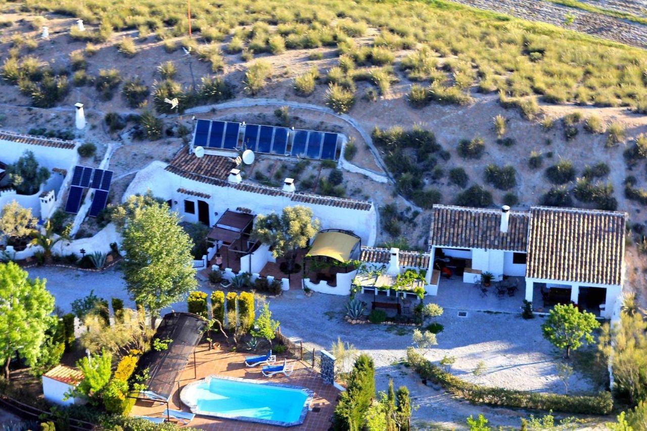 Gasthaus Cuevas Andalucia Baza Exterior foto