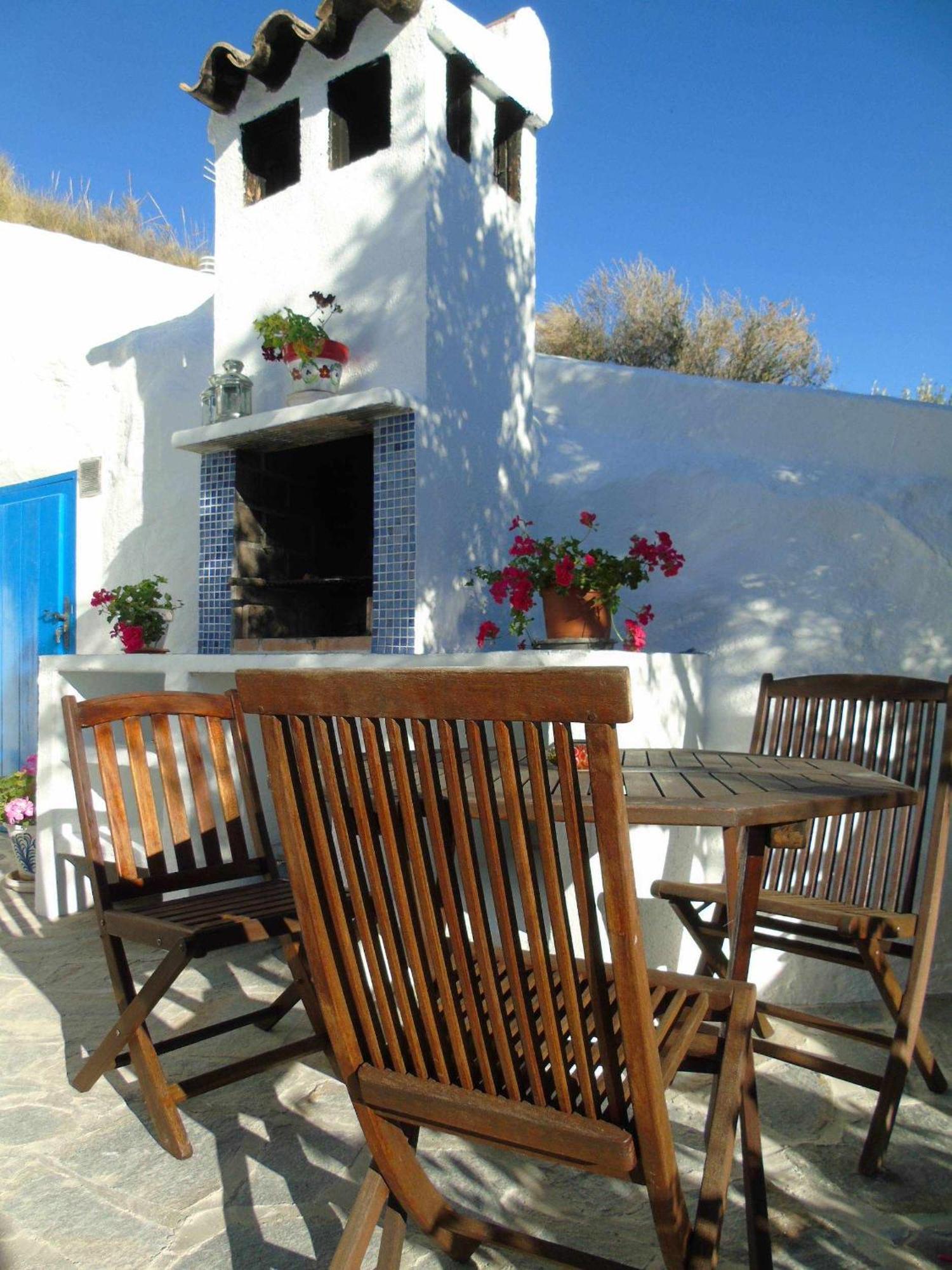 Gasthaus Cuevas Andalucia Baza Exterior foto