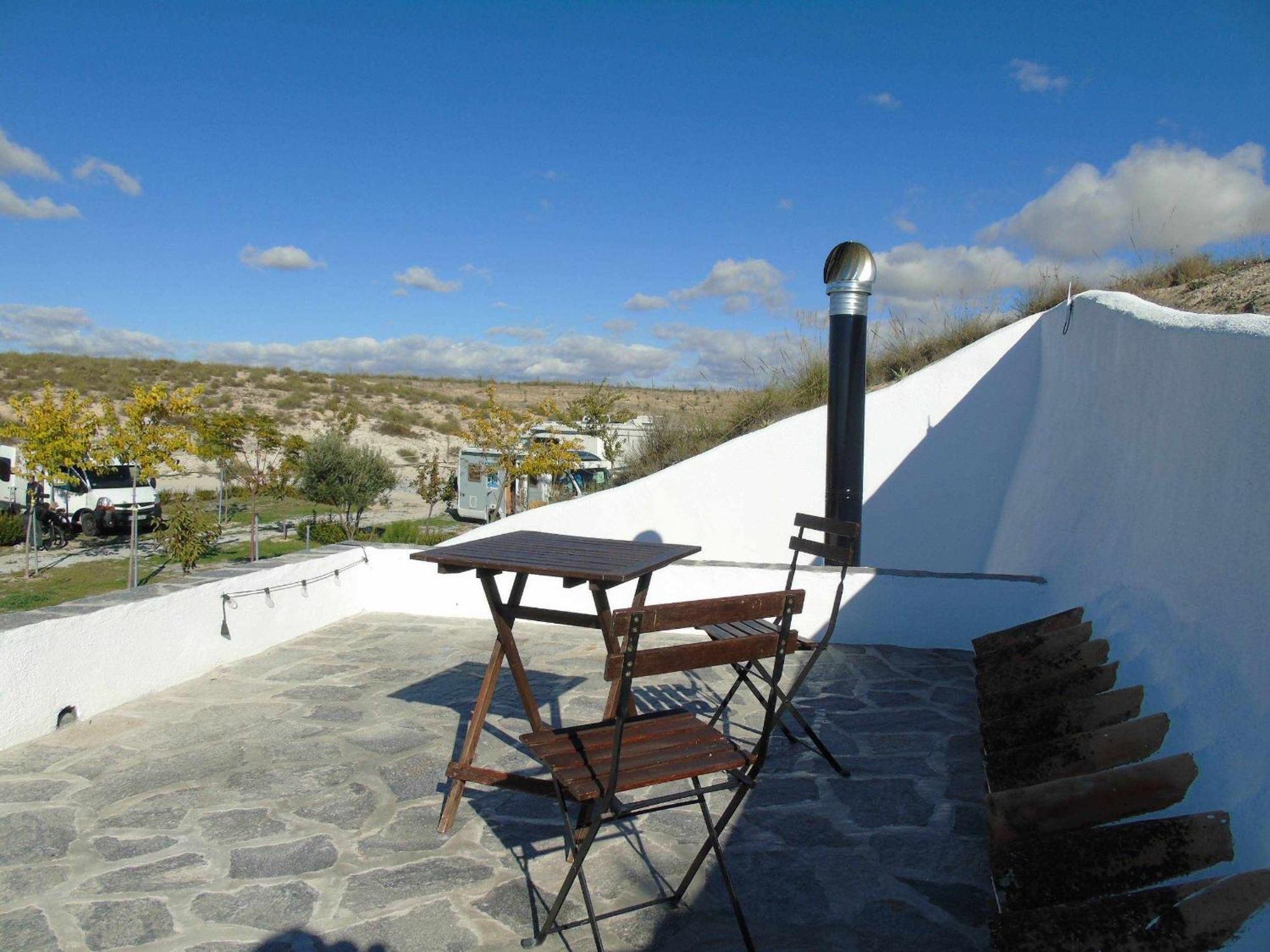 Gasthaus Cuevas Andalucia Baza Exterior foto